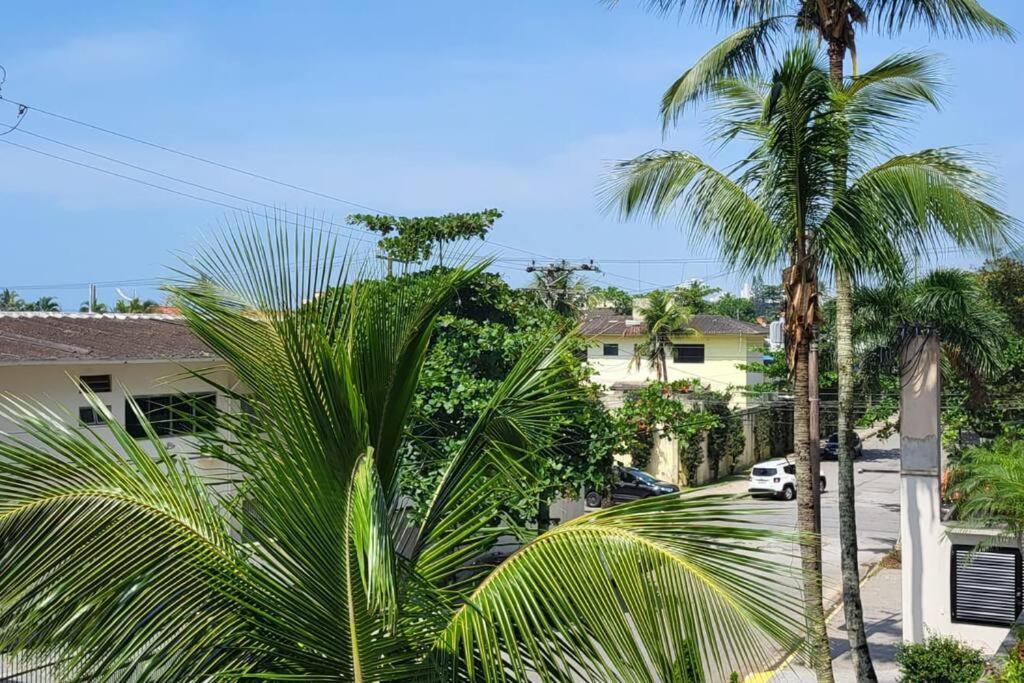 Apto Completo A 1 Quadra Da Praia Da Enseada. Guaruja Luaran gambar