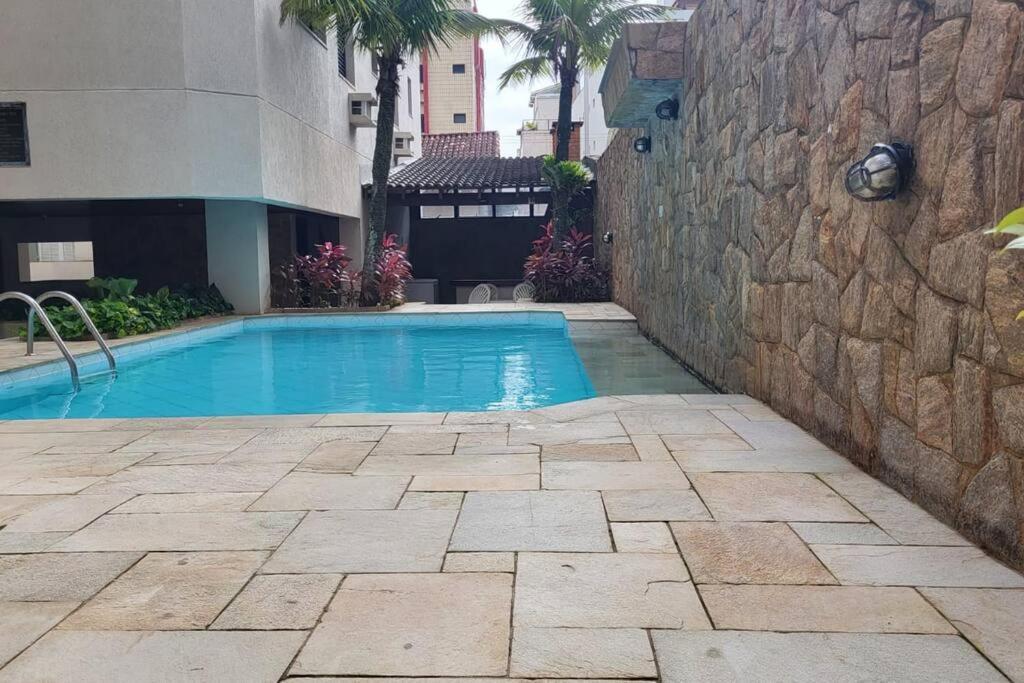 Apto Completo A 1 Quadra Da Praia Da Enseada. Guaruja Luaran gambar