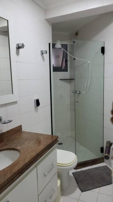 Apto Completo A 1 Quadra Da Praia Da Enseada. Guaruja Luaran gambar